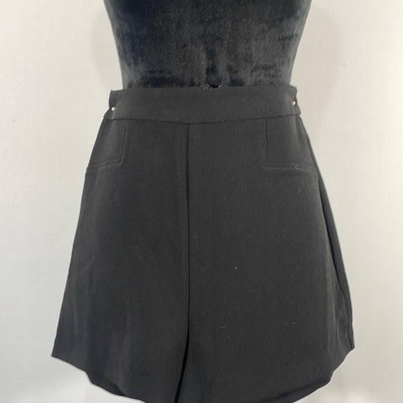 BCBGeneration High Waisted, Black Dress Shorts, Size 4 - Picture 2 of 8